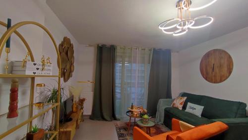 Blagnac Apartment | ESCAL'HOME appart design au pied de l'aéroport, parkings