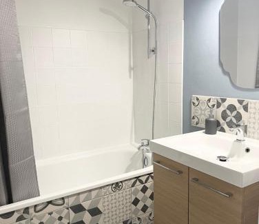 Pech-David Apartment | Escale détente à Toulouse - parking offert , arrivée facile, wifi - proche CHU et université Paul sabatier