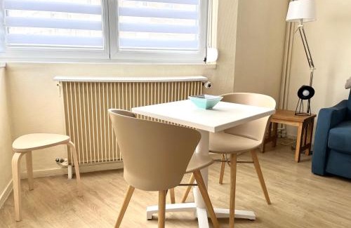 Hardelot-Plage Apartment | Escale en Duo les pieds dans l'eau Studio Plage d'Opale vue mer