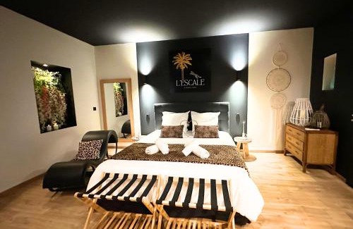 Sete Apartment | Escale Singulière - Luxe & balnéo à Sète