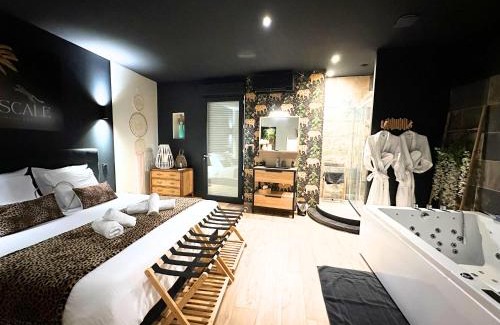 Sete Apartment | Escale Singulière - Luxe & balnéo à Sète