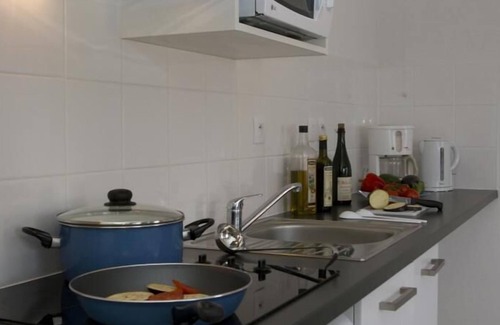 Grandcamp-Maisy Condo | Escapade à Grandcamp av/Piscine, Sauna et Wifi