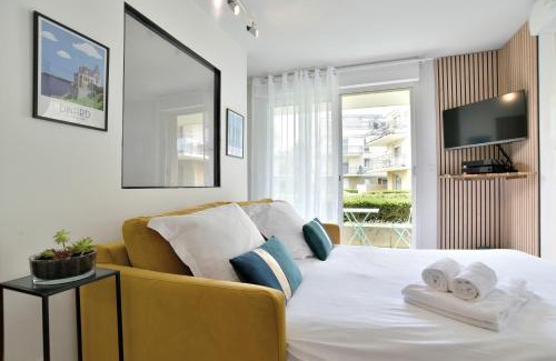 Dinan Apartment | Escapade - Appartement avec jardin et parking