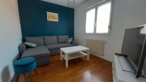 Saint-Martin de Brehal House | Escapade