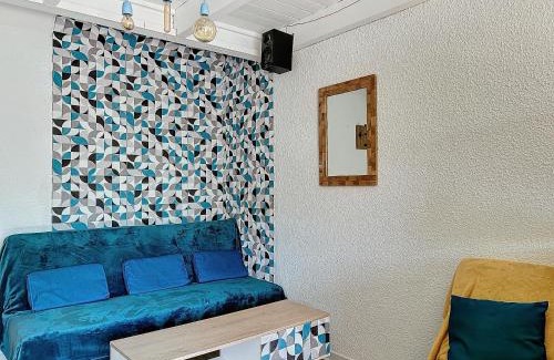 Carnac House | Escapade marine Carnac, Petite Maison toute équipée et confortable, au calme entre plage et ville avec jardinet au sud