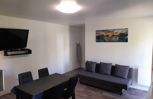 Aulnay-sous-Bois House | Escapade Parisienne
