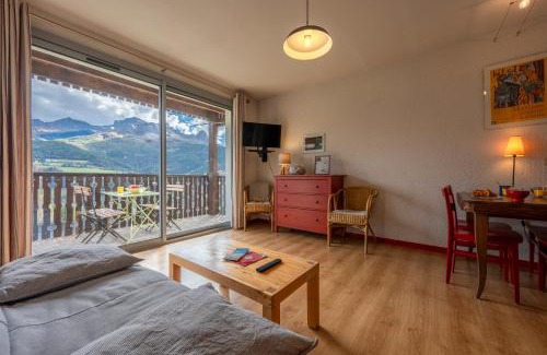 Barcelonnette Apartment | Escapade Perchée - Vue - Balcon - Parking