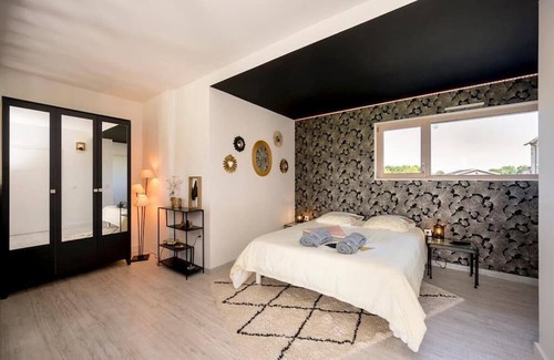 Ploufragan Apartment | Escapade Romantique, Proche Saint-brieuc et Plages