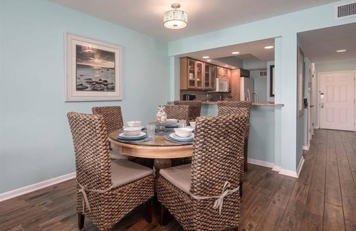 Sunset Beach House | Escape 2 Lands End Your Beachside Paradise on T.I.