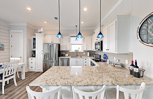 Galveston House | Escape | Canal Front | Boat Deck | Fishing Spot