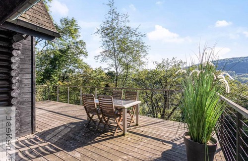 Tilff Ski Chalet | Escape Chalet