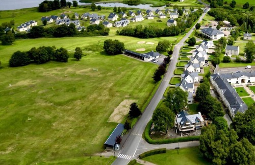 Enniskillen House | Escape Ordinary at Castle Hume No.17 ~ 3 bedroom