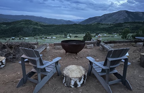Huntsville House | Escape the city and enjoy mountain fires