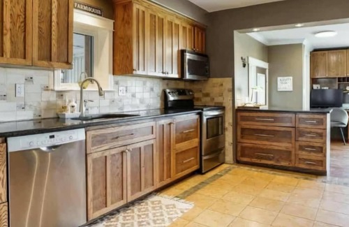 West Elgin Other | Escape The City At Greenly's Getaway