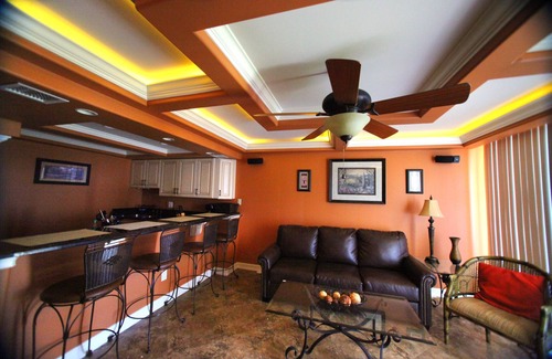 Deerfield Beach Condo | ESCAPE the cold.Gorgeous OCEANFRONT Getaway