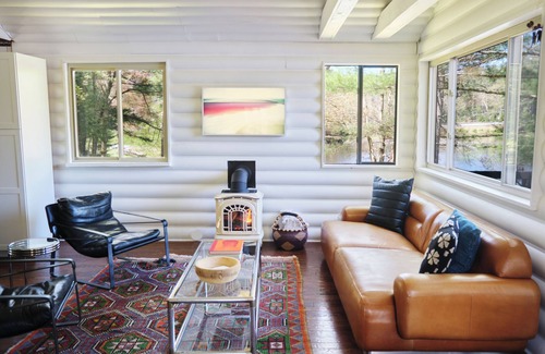 Yulan House | Escape to a Modern Waterfront Retreat in The Catskills.
