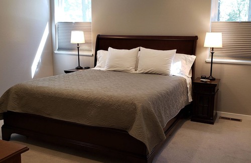 Show Low House | Escape to a private casita in White Mountains!