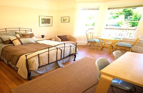 Pacific Heights Apartment | Escape To Alta Plaza Park