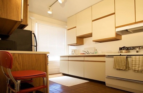 Pacific Heights Apartment | Escape To Alta Plaza Park