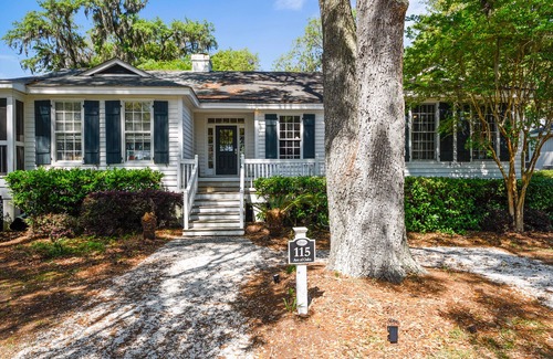 Melrose on the Beach House | Escape to Daufuskie Island - Relax in your 2-bedroom retreat