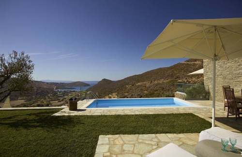 Andros House | Escape to Elegance: Heliades Suite – Idyllic Getaway in Andros, pool, 2-bedrooms