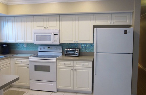 Independence Square Condo | ESCAPE to enjoy the most beautiful SUNSETS on the Gulf of Mexico!