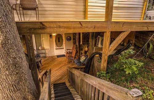 Bryson City Apartment | Escape to Moonshine Creek Too