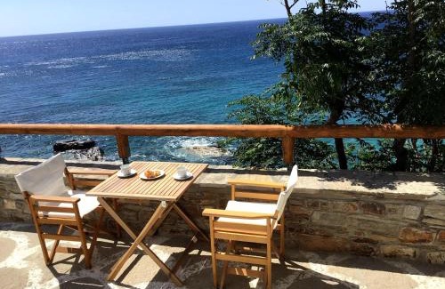 Chorio House | ESCAPE TO NATURAL BEAUTY