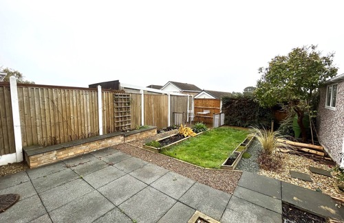 Wakefield House | Escape to our tranquil 3-bedroom bungalow in Wakefield, Entire home.