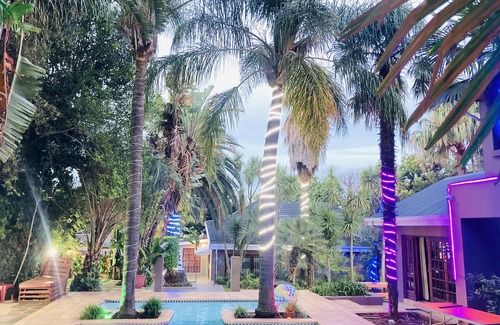 Greater Johannesburg Metropolitan Area House | Escape to Paradise. Your Tranquil Oasis Getaway to Relax & Recharge Awaits You!