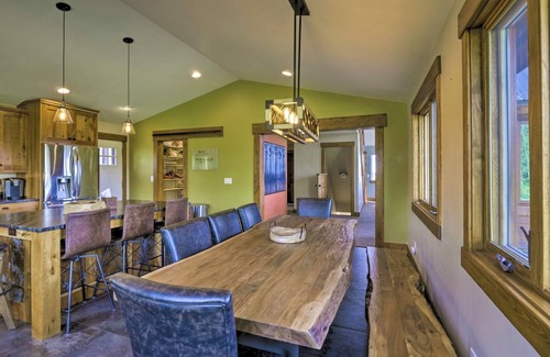 Fairplay Cabin | Escape to Pure Luxury with the Entire Family, w/Hot Tub, Chef's Kitchen - Blue Sky Ridge
