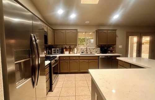 Mesa Del Sol House | Escape to Saguaro Sunset: Luxe Boho Desert 3 bedroom Retreat w/Resort Amenities!