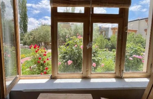Leh Apartment | "Escape to Serenity: A Charming Garden Home Stay Retreat"
