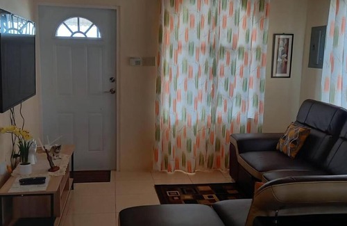 Portmore House | Escape to serenity @ Ivy's Lodge