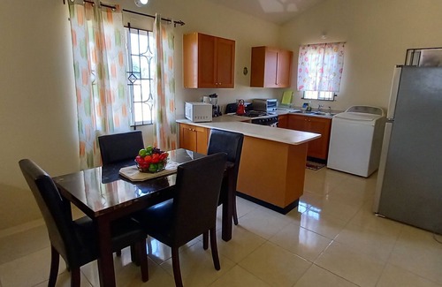 Portmore House | Escape to Serenity