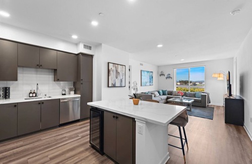 Santa Ana Apartment | Escape to Serenity: Luxurious 3-Bedroom Retreat Centrally Located In Irvine