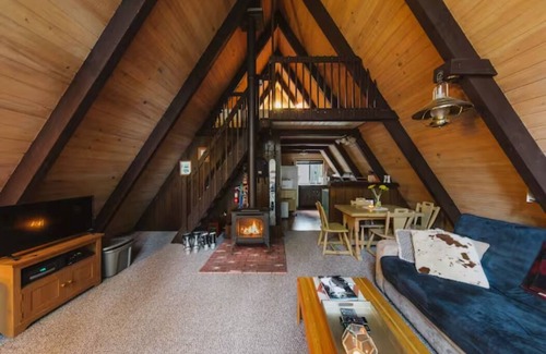 Skykomish Cabin | Escape to Sky Haus A-Frame Cabin - Your Serene Getaway with a Hot Tub!