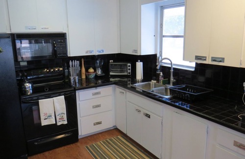 Placid Lakes House | Escape to Spacious Lake Retreat - 3 bed 2.5 bath
