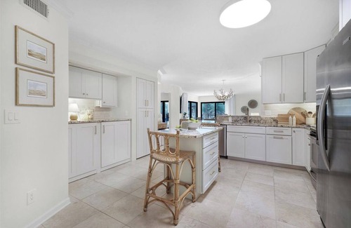 Butler Beach Condo | Escape to the beach in luxurious comfort!