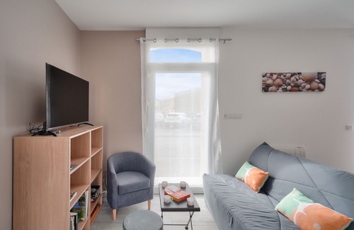 Saint-Guenole Apartment | Escape to the Bigouden region with Hoomy