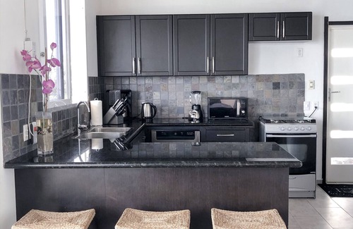 Soto House | ☆Escape to the Waterfront Sea Glass House☆