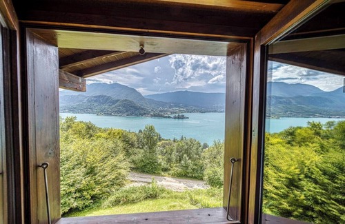 Talloires-Montmin House | Escape to this luxurious chalet offering breathtaking views of Lake Annecy.