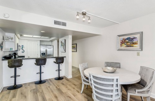 Pensacola Beach Condo | Escape to this Gulf front 2 BR/2 BTH condo with swimming pool