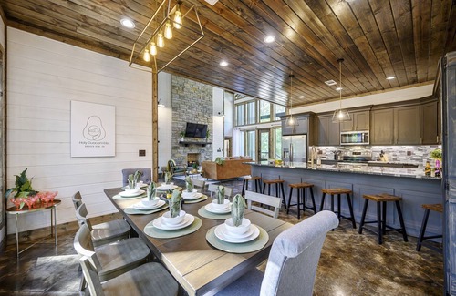 Pickens Cabin | Escape to tranquility of Ouachita Mountains, serene nature awaits for you