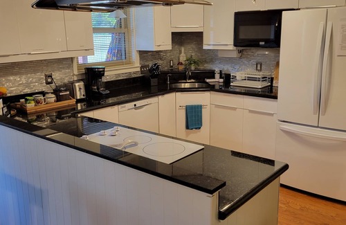 Scenic Heights House | Escape to Your Perfect Pensacola Retreat – Cozy, Spacious & Packed with Charm!