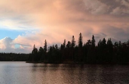 Kenora Cabin | Escape to your ultimate vacation retreat at Two N. Shore Royal Lake Rd., Kenora