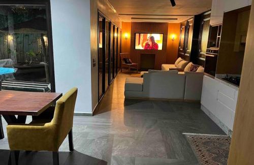 Oulad Khallouf Villa | Escape Villa City center pool 3 bedrooms