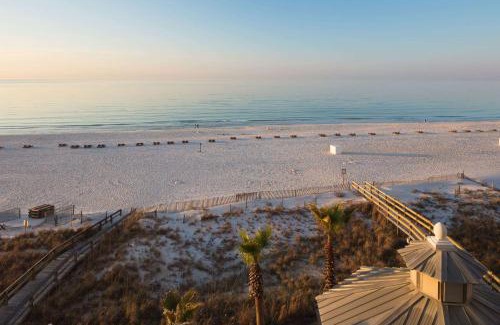 Orange Beach Hotel | Escapes! To The Shores Orange Beach, A Ramada by Wyndham