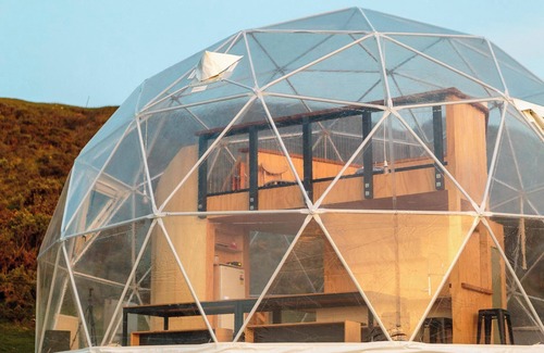 Pukerua Bay Cabin | Escarpment Domes