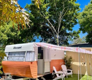 Esk Hotel | Esk Caravan Park & Rail Trail Motel